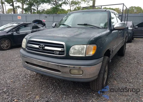 2000 Toyota Tundra Sr5 V8 из США, поврежденный, VIN 5TBBT4416YS046122